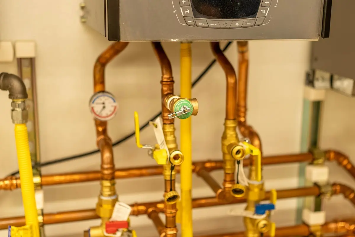 Licensed technician providing Pipe Repair for a homeowner in River Edge